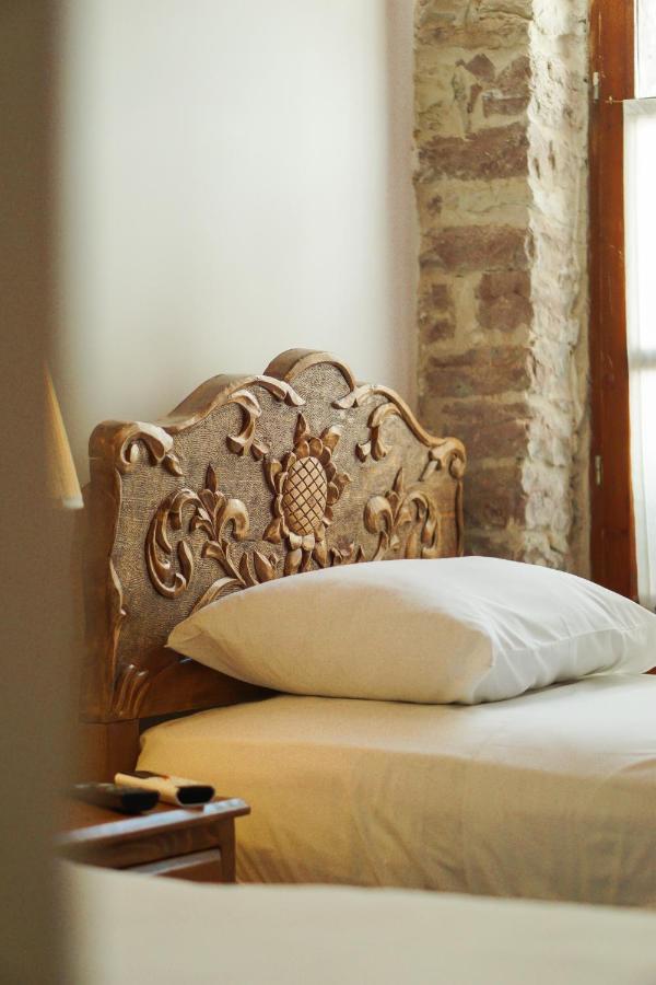 4 Rooms Gjirokastra Buitenkant foto