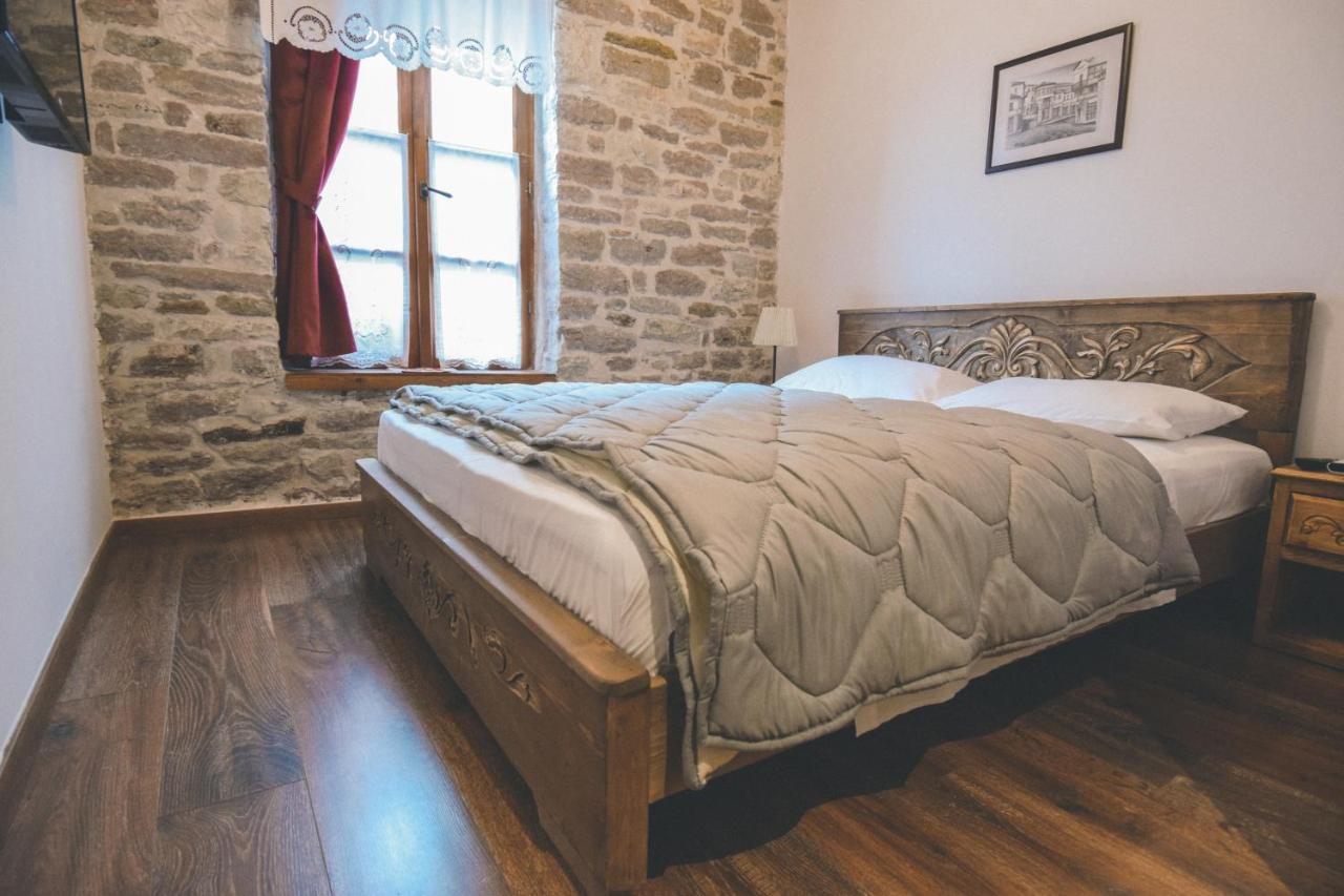 4 Rooms Gjirokastra Buitenkant foto